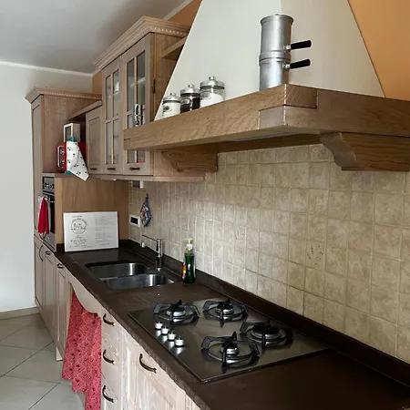 Casa Vecchia, Ma Moderna Semesterbostad Villar Perosa